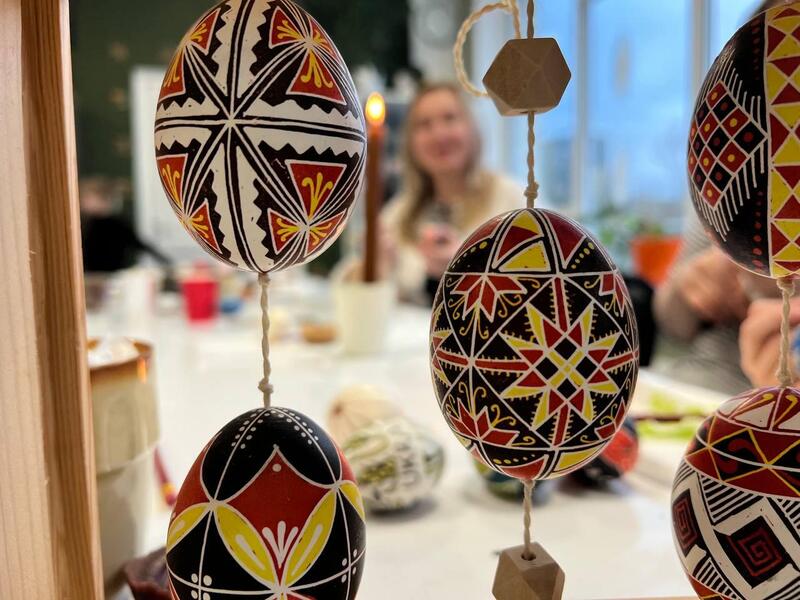 Warsztaty batikowe pisanki 1